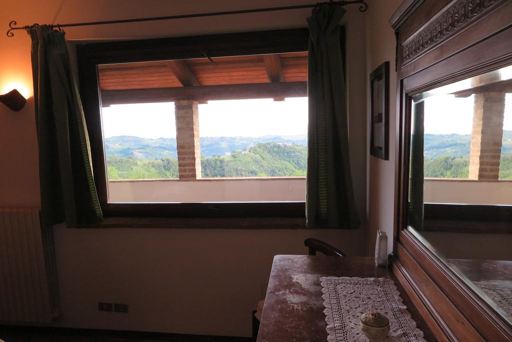 Agriturismo Rupestr Canelli Chambre photo